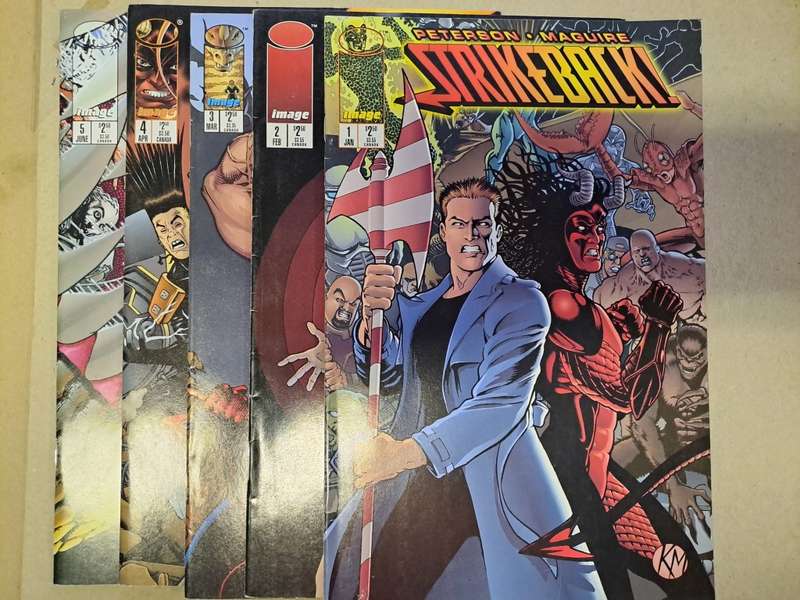 Strikeback - 5 Comics