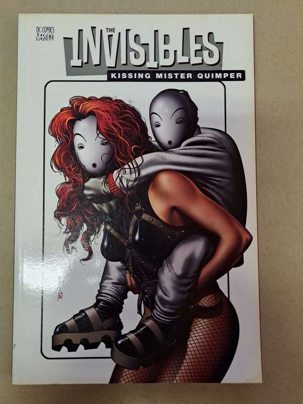 The invisibles- 5 Graphic Novels