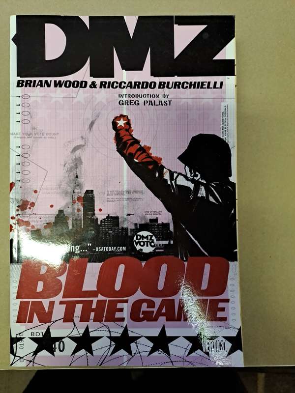 DMZ - 6 Graphic Novels - Reduced price