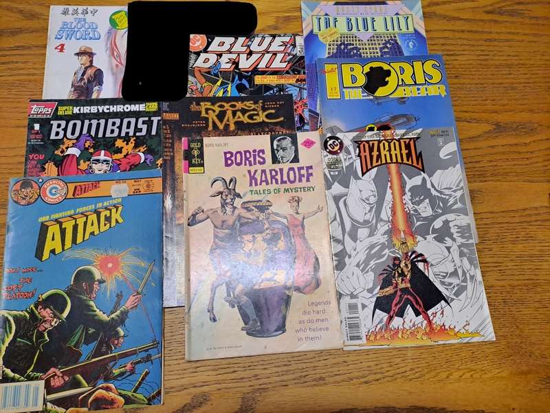130 Comics - Clearance auction