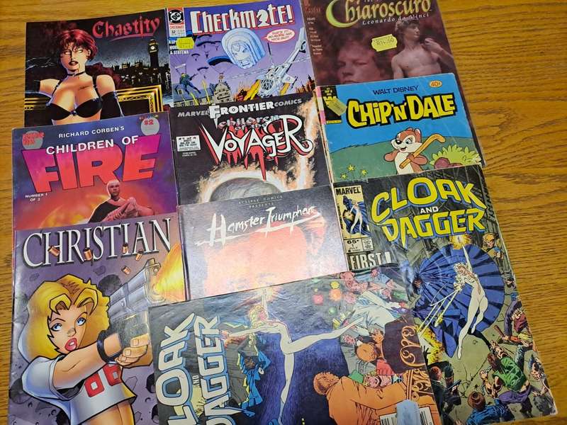 130 Comics - Clearance auction
