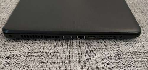 HP 250 G6 NOTEBOOK i5 7200U-GREAT CONDITION!