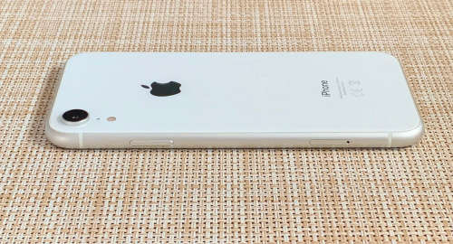 APPLE iPHONE XR WHITE 64GB READ