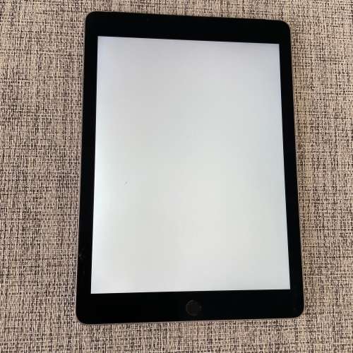 APPLE iPAD AIR 2 SPACE GREY 16GB CRACKED