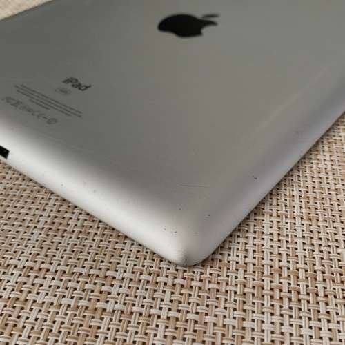 APPLE iPAD 2 SILVER 16GB WIFI-READ!