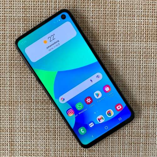 SAMSUNG GALAXY S10e PRISM BLACK 128GB - DUAL SIM