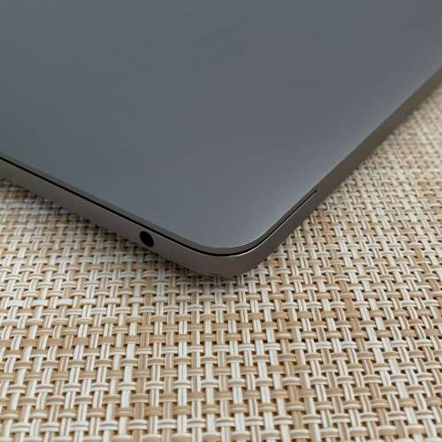 APPLE MACBOOK PRO 13.3 INCH 2017-NONE TOUCH BAR SPACE GREY i5 256/8GB (3 MONTH WARRANTY)