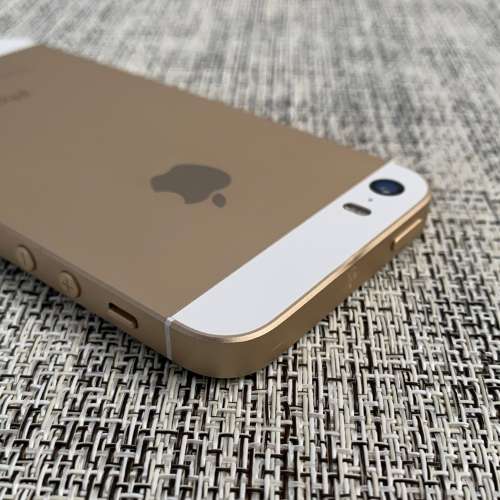 APPLE iPHONE SE GOLD 64GB (3 MONTH WARRANTY)