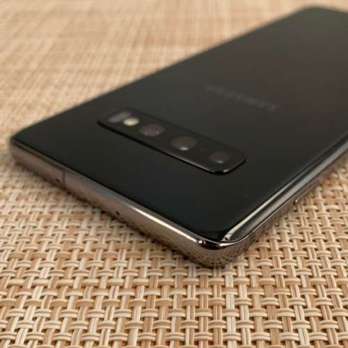 Samsung Galaxy S10 Plus Prism Black 128GB Dual Sim (3 Month Warranty)