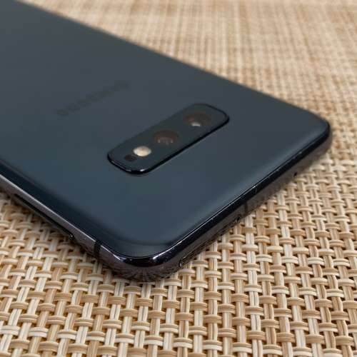 Samsung Galaxy S10e Prism Black 128GB (3 Month Warranty)