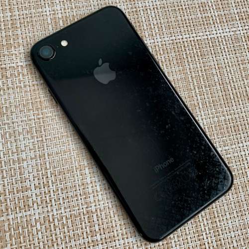 Apple iPhone 7 JetBlack 128GB (1 Month Warranty)