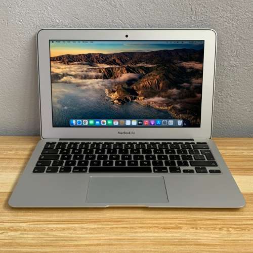 Apple MacBook Air 11 Inch Early 2015 Intel Core i5 128GB SSD/4GB RAM (3 Month Warranty)