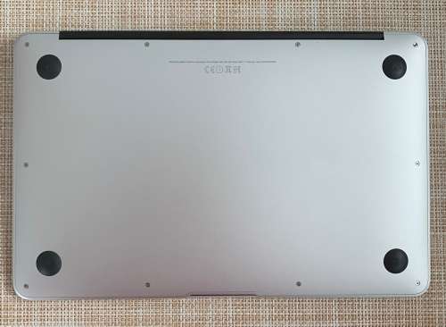 Apple MacBook Air 11 Inch Early 2015 Intel Core i5 128GB SSD/4GB RAM (3 Month Warranty)