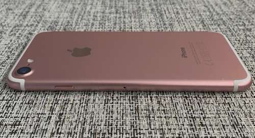 Apple iPhone 7 RoseGold 128GB - READ !