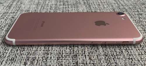 Apple iPhone 7 RoseGold 128GB - READ !