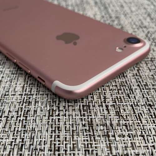 Apple iPhone 7 RoseGold 128GB - READ !