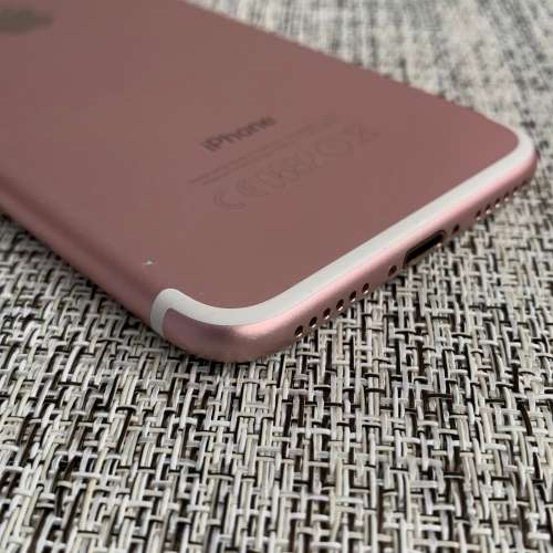 Apple iPhone 7 RoseGold 128GB - READ !