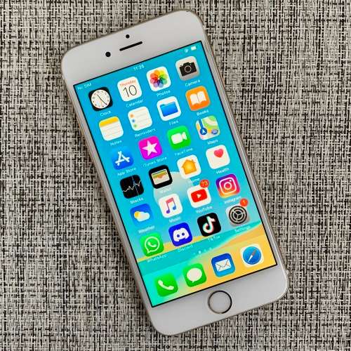 Apple iPhone 6 Gold 16GB (Read)