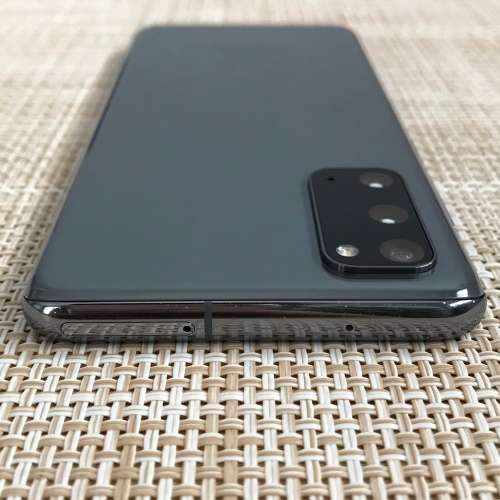 Samsung Galaxy S20 Cosmic Grey 128GB ( READ! )