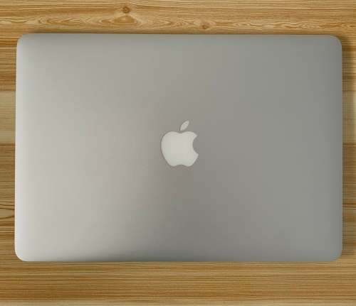 Apple MacBook Air 13 Inch Early 2014 Intel Core i5 128GB SSD/4GB RAM (3 Month Warranty)