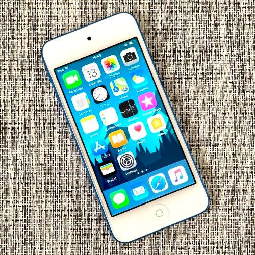 Apple iPod Touch 6 Blue 32GB (1 Month Warranty)