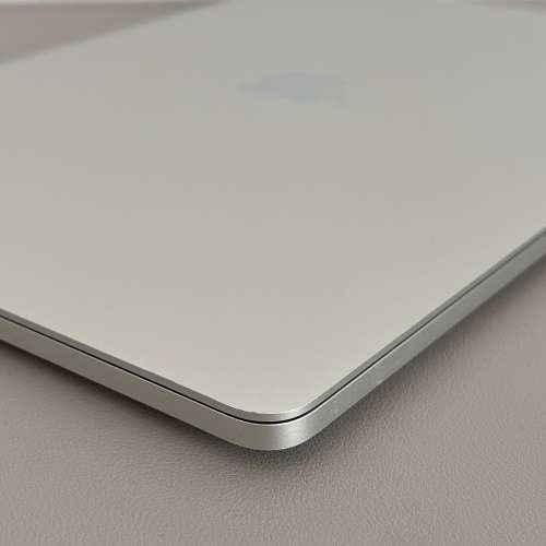 Apple MacBook Pro 13 Inch 2017 None-TouchBar Intel Core i5 256GB SSD/8GB SSD READ!!! SOLD AS IS!!