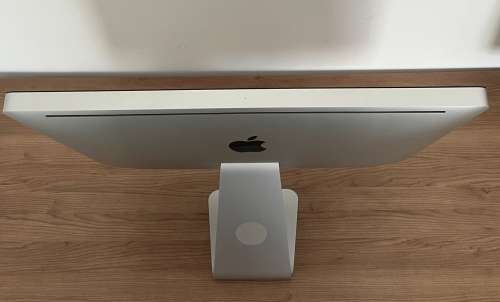 Apple iMac 27 Inch Mid 2011 - For Repair/Parts - READ! SOLD AS IS!!!