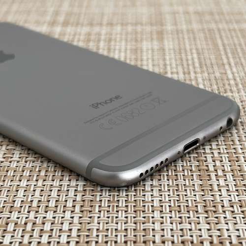 Apple iPhone 6 Space Grey 32GB (1 Month Warranty)