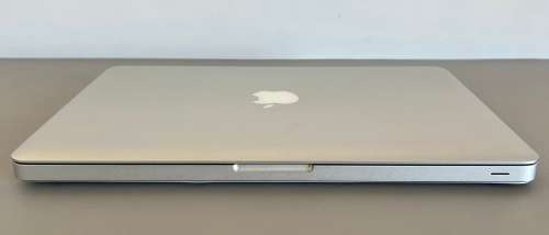 Apple MacBook Pro 13 Inch Mid 2010 Intel Core 2 Duo. 500GB HDD/4GB RAM (SOLD AS IS/READ DESCRIPTION)