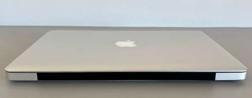 Apple MacBook Pro 13 Inch Mid 2010 Intel Core 2 Duo. 500GB HDD/4GB RAM (SOLD AS IS/READ DESCRIPTION)
