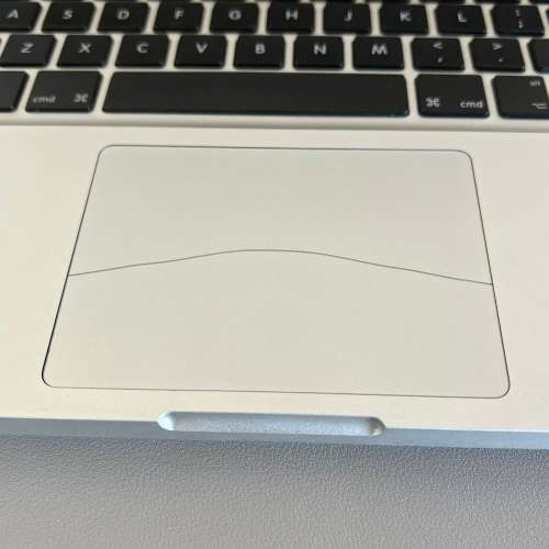 Apple MacBook Pro 13 Inch Mid 2010 Intel Core 2 Duo. 500GB HDD/4GB RAM (SOLD AS IS/READ DESCRIPTION)
