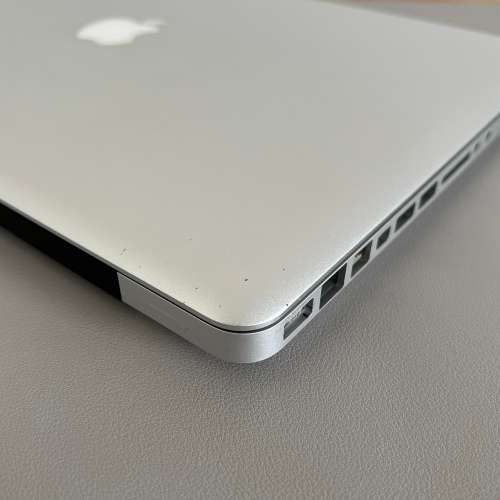 Apple MacBook Pro 15 Inch Mid 2010 Intel Core i5 128GB SSD/8GB RAM