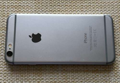 Apple iPhone 6 Space Grey 64GB (SOLD AS IS-READ DESCRIPTION)