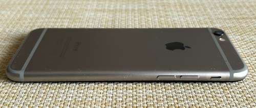 Apple iPhone 6 Space Grey 64GB (SOLD AS IS-READ DESCRIPTION)