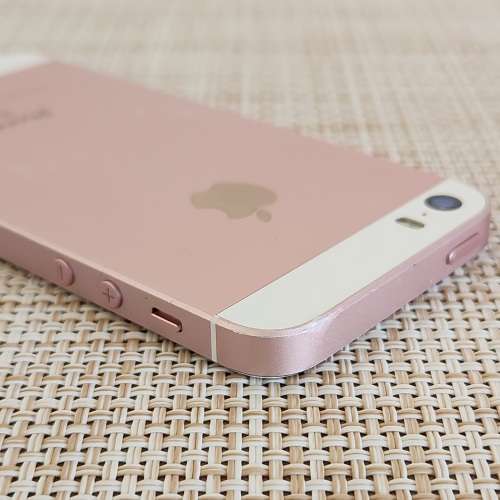 Apple iPhone SE 2016 RoseGold 32GB (1 Month Warranty)
