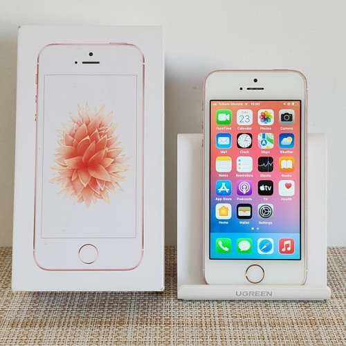 Apple iPhone SE 2016 RoseGold 32GB (1 Month Warranty)