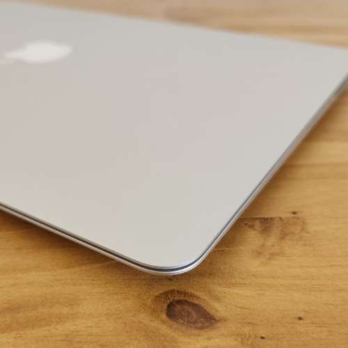 Apple MacBook Air 13 Inch Early 2014 Intel Core i5 256GB SSD/4GB RAM (1 Month Warranty)