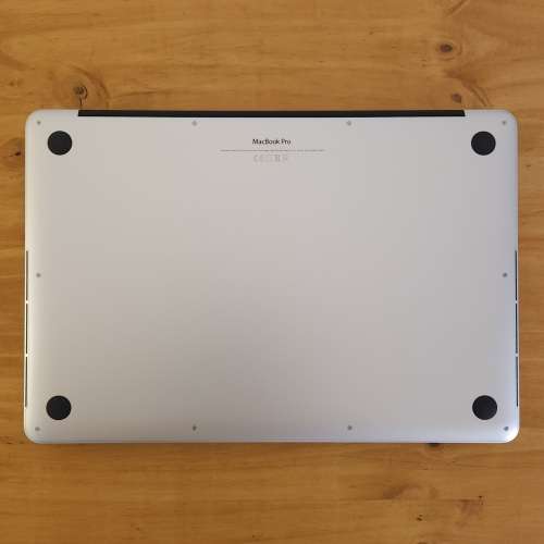 Apple MacBook Pro 15 Inch Retina Mid 2015 intel Core i7 256GB SSD/16GB RAM (3 Month Warranty)
