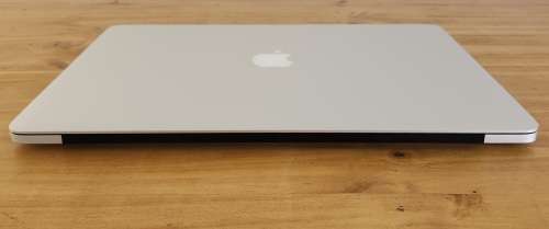 Apple MacBook Pro 15 Inch Retina Mid 2015 intel Core i7 256GB SSD/16GB RAM (3 Month Warranty)