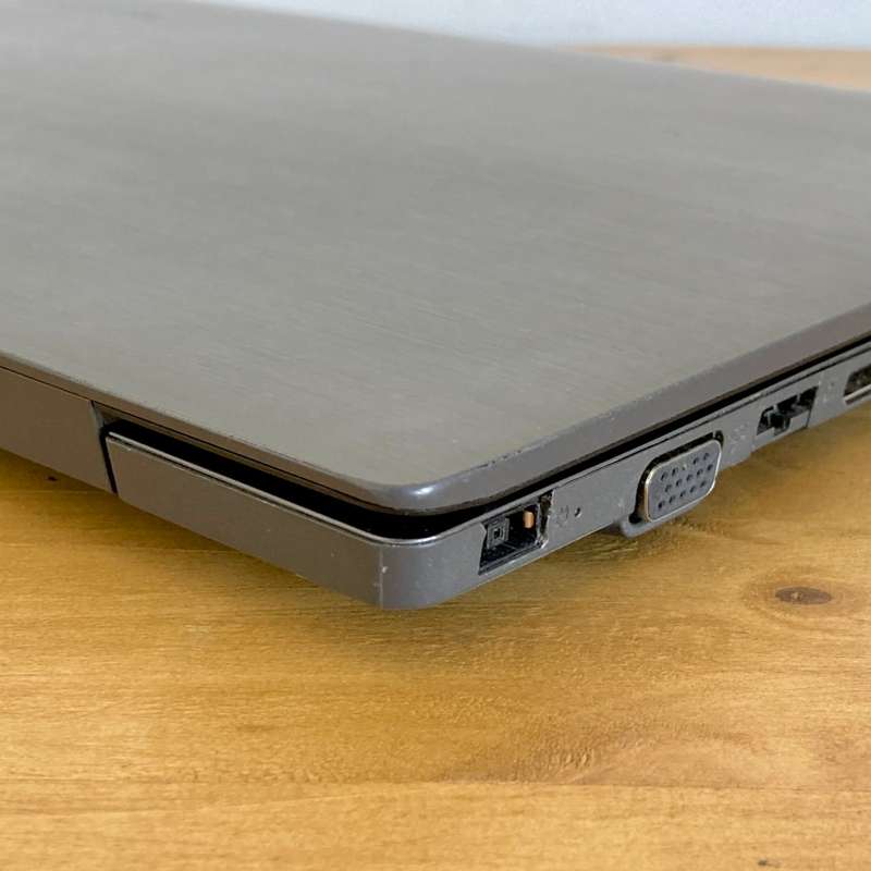 Lenovo Ideapad V330 15.6 Inch Notebook Intel Core i5 8TH GEN 256GB SSD/8GB RAM (1 Month Warranty)