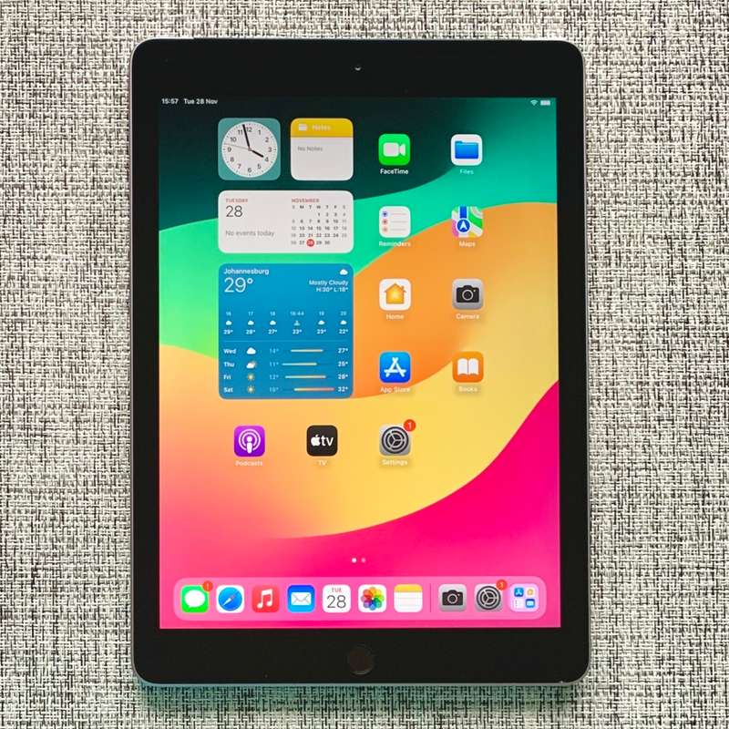 Apple iPad 6th Gen Space Grey 128GB Cellular (3 Month Warranty)