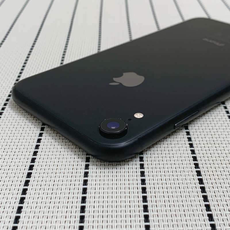 Apple iPhone Xr Black 64GB (3 Month Warranty)