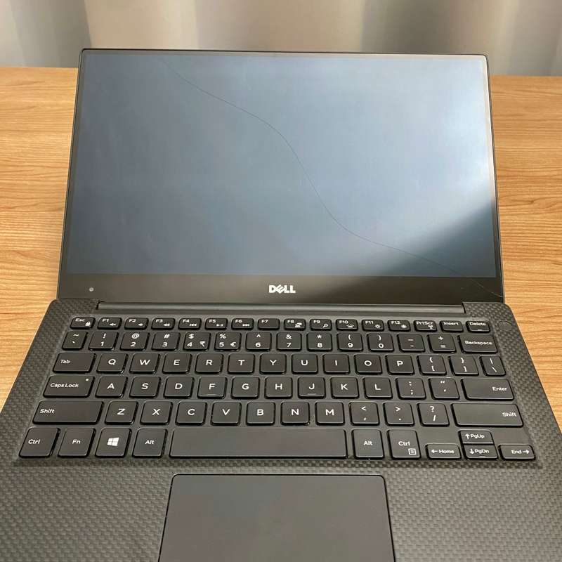 Dell XPS 13 9343 UltraBook | Intel Core i7 5TH GEN | 256GB SSD/8GB RAM | READ AD!