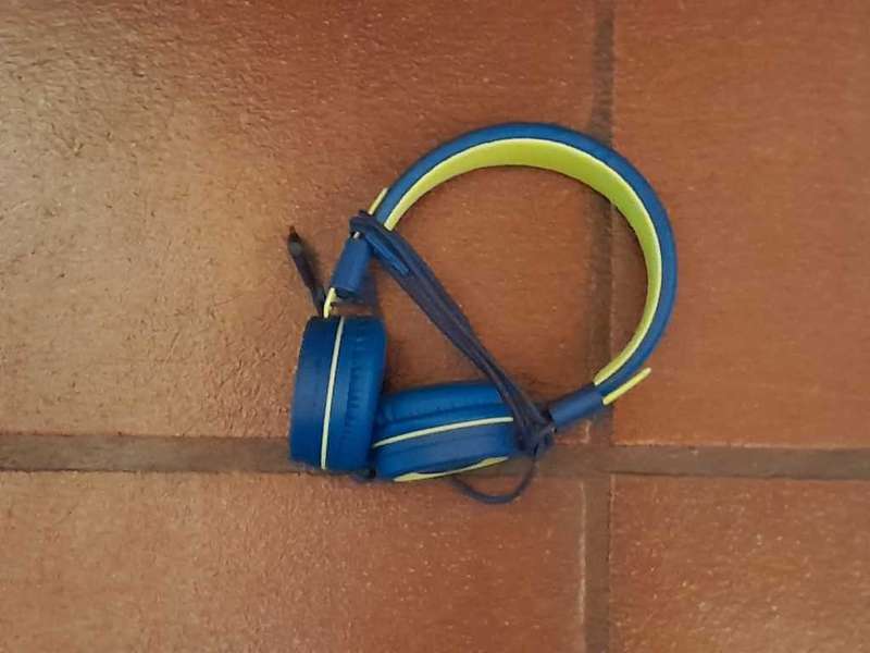 Headphones