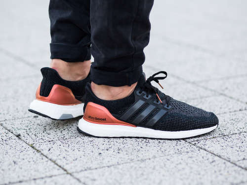 adidas Ultra Boost Olympic Pack Bronze - UK 9