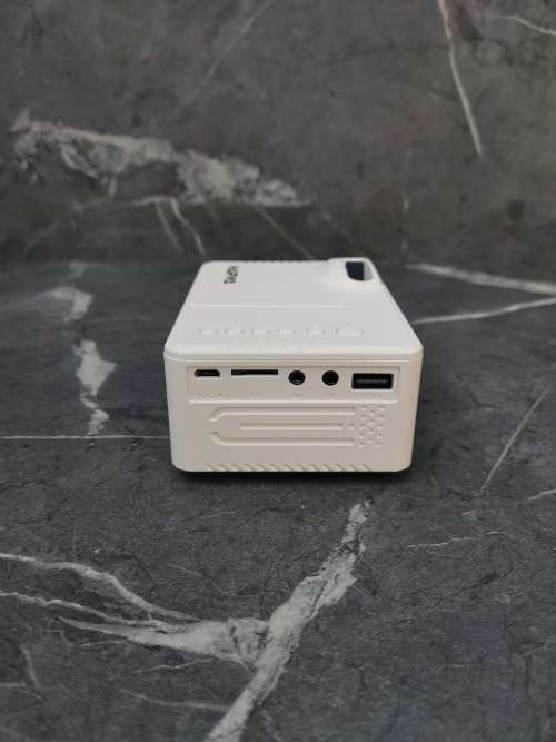 HARWA MINI PROJECTER