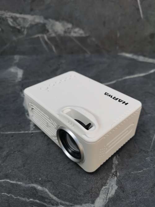 HARWA MINI PROJECTER