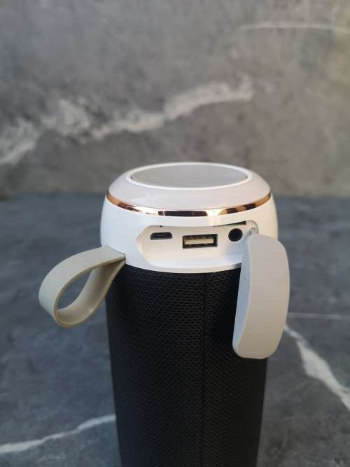Lenyes Wireless ColorfuL lamp Speaker S305/S600