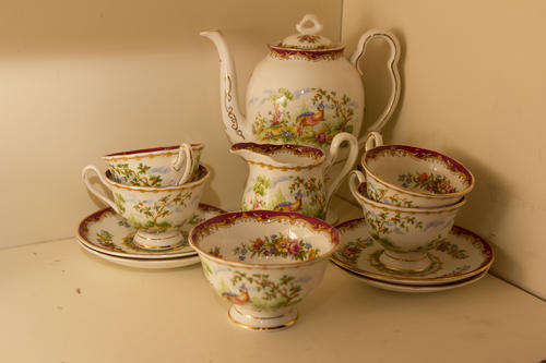 Royal Albert England - Chelsea Bird (Bone China Set) 12 pce