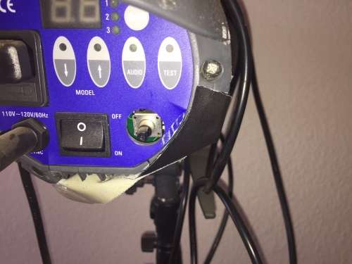 Impact Strobes 2 x 500w, 2 x 100w plus Vagabond battery pack.